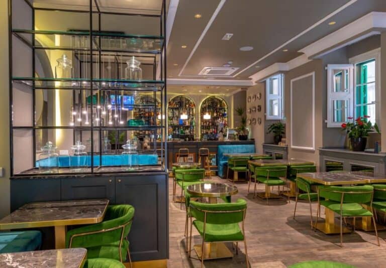 Manon Gastro Bar & Bistro La carte du Petit Maltais